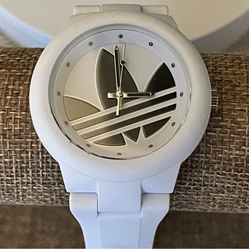 ADIDAS ORIGINAL PRE-LOVED AUTHENTIC WHITE & BLACK SOFT SILICONE SIGNATURE WATCH